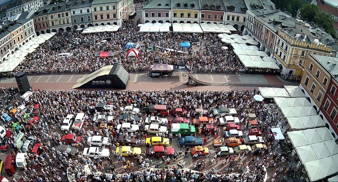 Speed Car 5. Zlot Pojazdów Zabytkowych odbędzie się w dwóch lokalizacjach: w Zamościu (przy Roztoczańskim Muzeum PRL) oraz w Krasnobrodzie – na terenie Ośrodka Szkoleniowo-Wypoczynkowego Pszczeliniec. Fot. Organizator