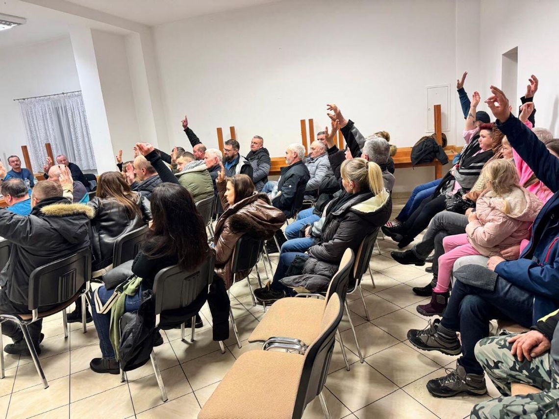 Kolonia Sól. Nowe sołectwo na mapie administracyjnej gminy Biłgoraj Po miesiącach przygotowań i konsultacji, na mapie administracyjnej gminy oficjalnie pojawia się nowa jednostka pomocnicza: Sołectwo Kolonia Sól.