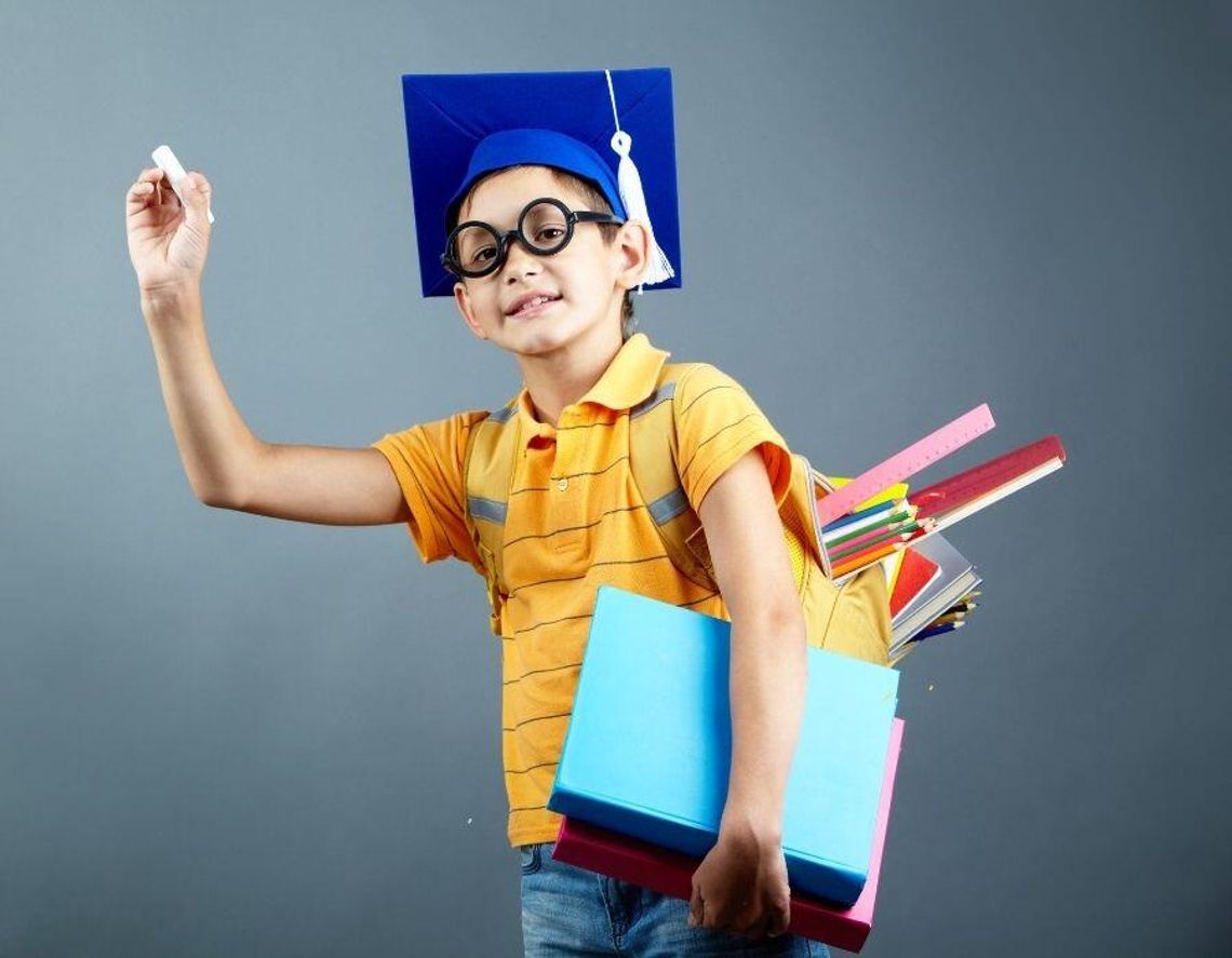 Koniec szkolnej „samowolki”. Projekt jest już gotowy Rząd przyjął projekt, który ujednolici zasady w szkołach i ograniczy rolę szkolnych statutów.