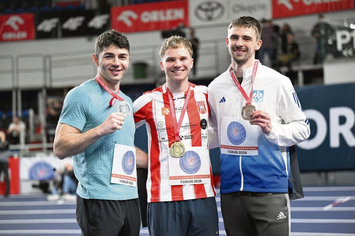 Na festiwal „rilejs” do Botstwany pojadą wszyscy trzej medaliści tegorocznych halowych mistrzostw Polski w biegu na 60 m – Dominik Kopeć, Oliwer Wdowik i Mateusz Siuda. Fot. Łukasz Szeląg (PZLA)