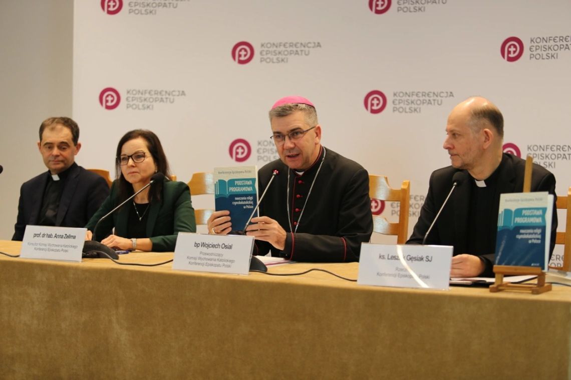 Episkopat przygotował nowy program nauczania religii.