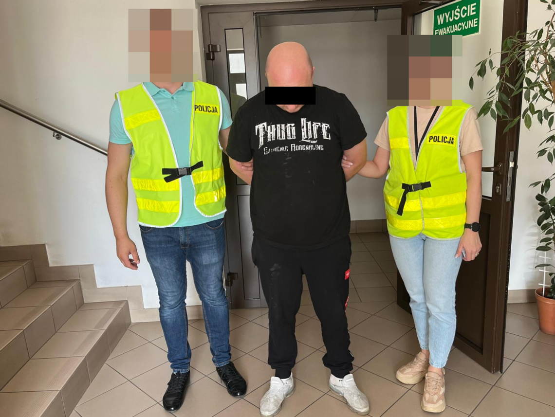 27-latek z gm. Krynice posiadał ponad 200 tabletek ecstasy.