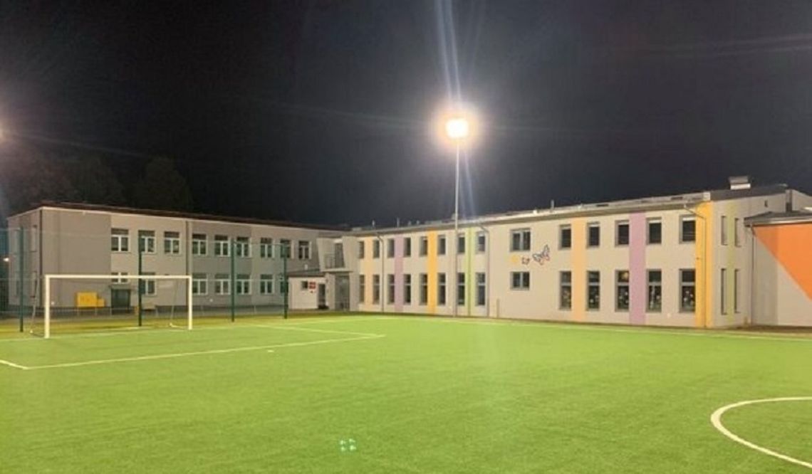 Krynice: Jest nowe boisko przy szkole