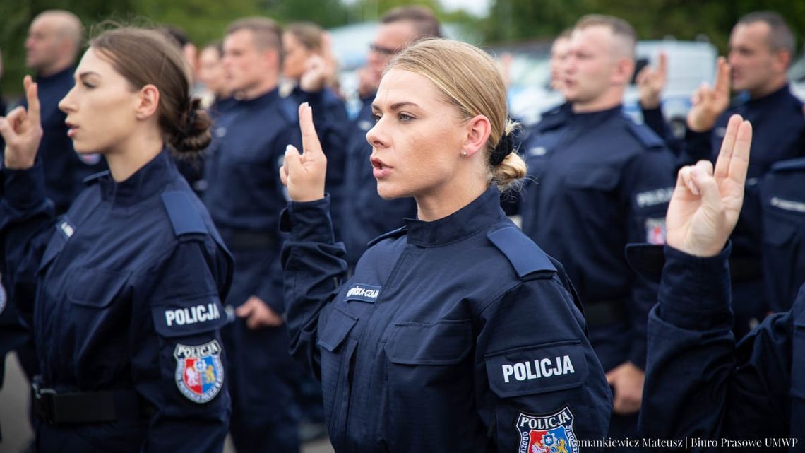Tak wielu chętnych do pracy w policji nie było od lat.