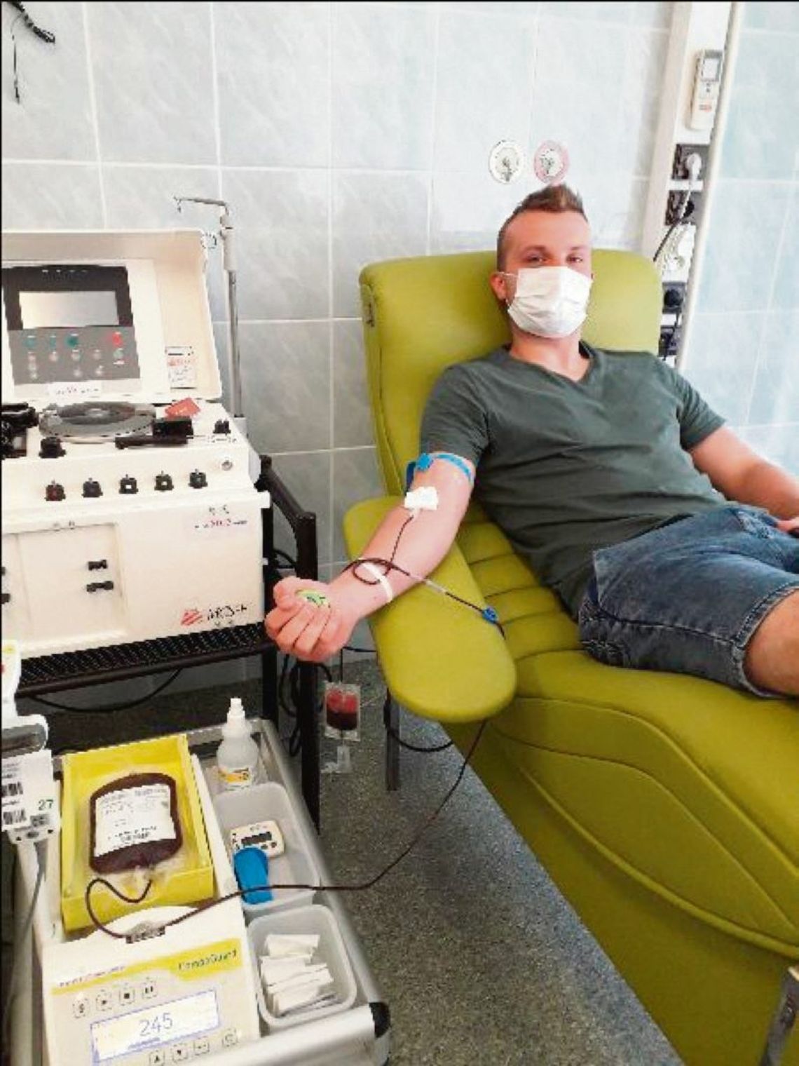 Klub Honorowych Dawców Krwi w Komarowie-Osadzie zaprasza na 7 kwietnia do świetlicy w Krzywmstoku na akcję krwiodawstwa.