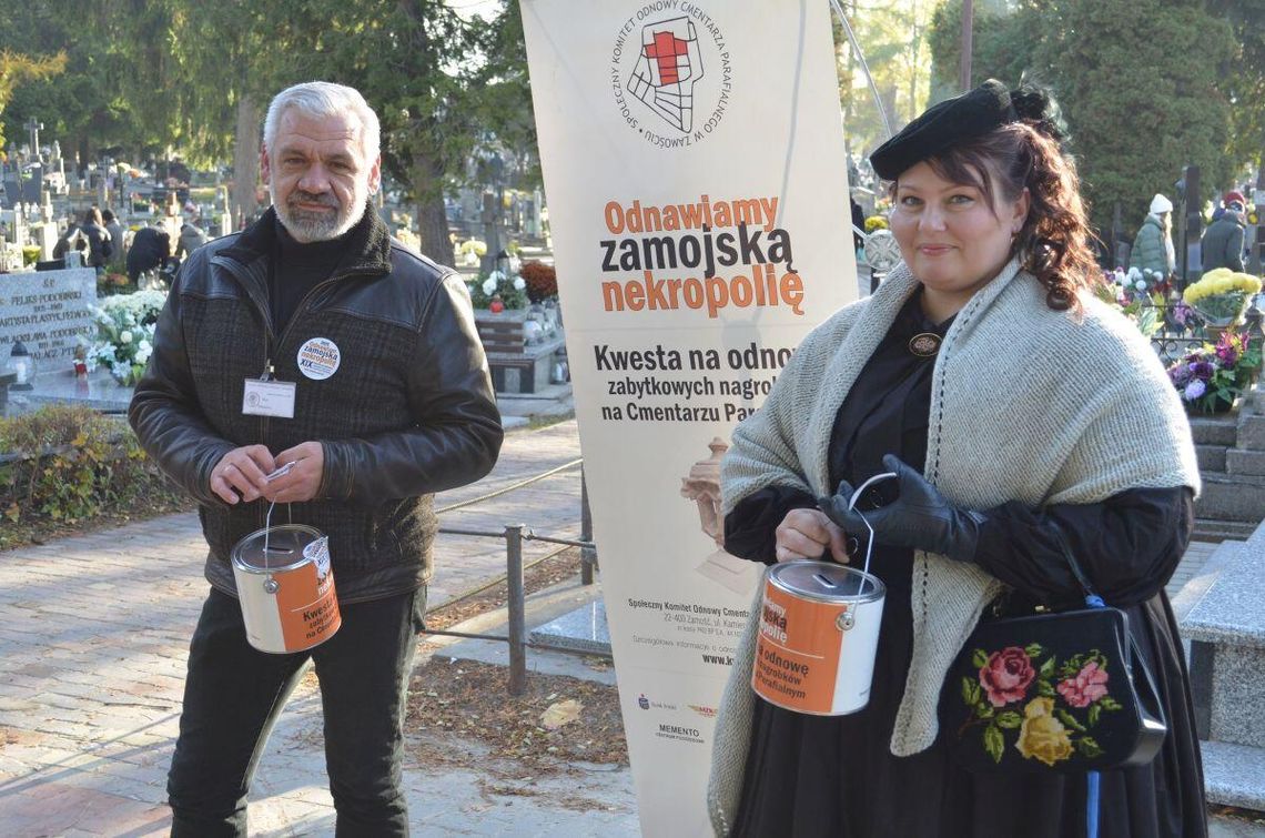 Kwesta na cmentarzach. W Zamościu zebrano mniej niż rok temu, ale w Zwierzyńcu padł rekord 1-2 listopada 2025 r. Kwesta w Zamościu.