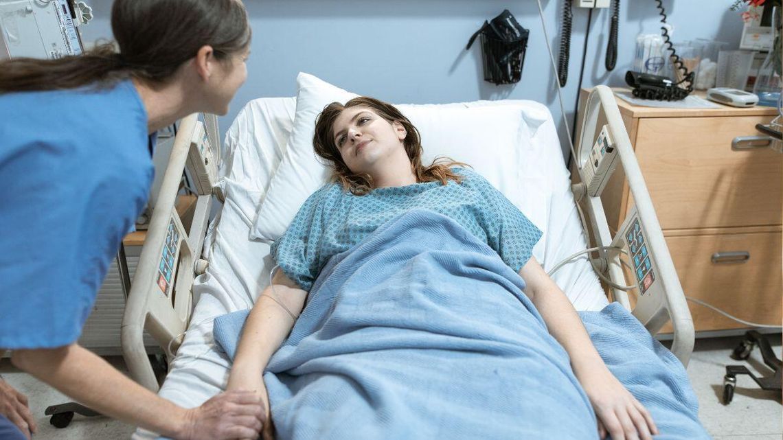 Osoby planujące wakacje za granicą już teraz powinny wyrobić sobie kartę EKUZ.