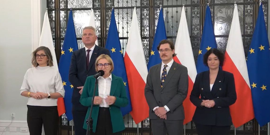 Lewica chce ratować ochronę zdrowia podatkiem tłuszczowym Wpływy z akcyzy na alkohol i dwa nowe podatki mają poprawić sytuację Narodowego Funduszu Zdrowia.