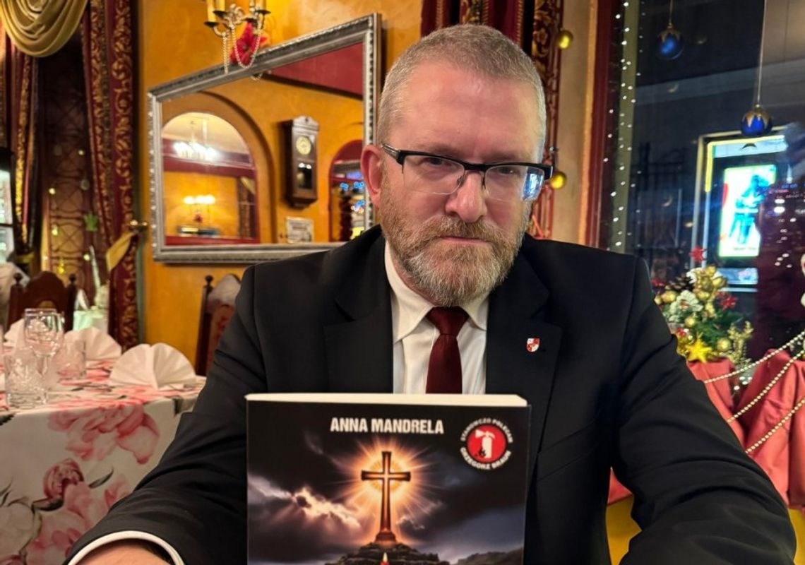 Liderowi Konfederacji Korony Polskiej nie ufa najwięcej badanych Jest najnowszy sondaż braku zaufania do polityków. Tym razem jego liderem został Grzegorz Braun.