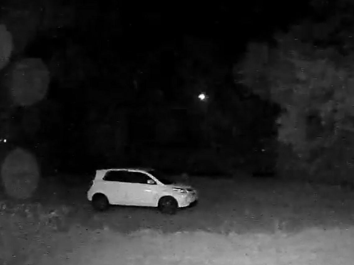 Nagranie zarejestrowane w gminie Komarów-Osada przedstawiające zestrzelenie drona, który leciał nad Cześnikami. Nagranie pochodzi z godziny 3:20.