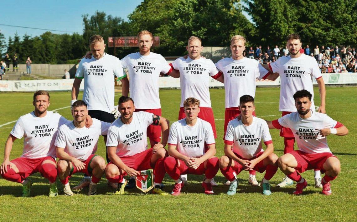 Kapitanem Lublinianki w meczu barażowym z Naprzodem Jędrzejów był pochodzący z Zamościa Przemysław Kanarek, wychowanek AMSPN Hetman. W zespole z Lublina zagrali także m.in. dwaj byli piłkarze Hetmana Zamość Jakub Bednara i Anes Kherouf, a także występujący niedawno w Krysztale Werbkowice Piotr Pacek