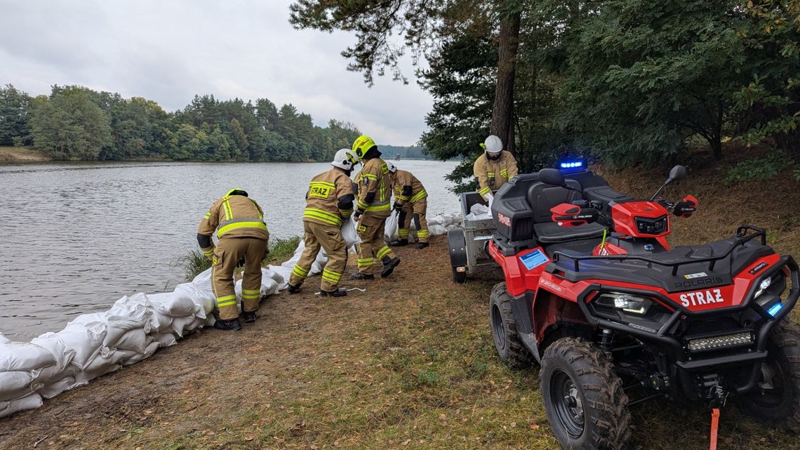 Szkolenie miało sprawdzić, czy strażacy są przygotowani do różnych sytuacji.