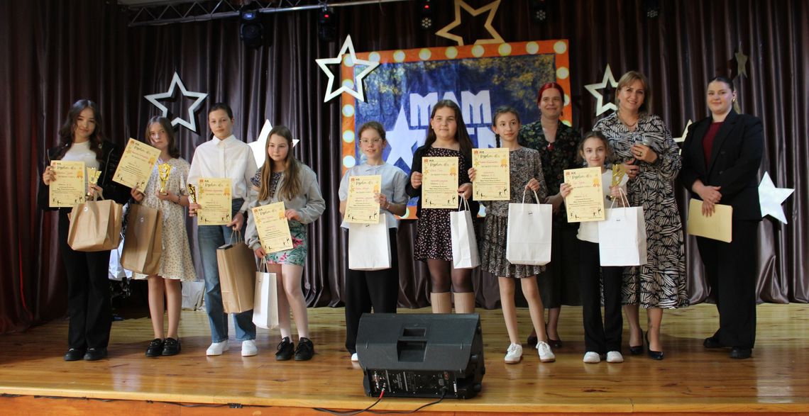 Laureaci konkursu Mam Talent w gminie Tomaszów Lubelski.