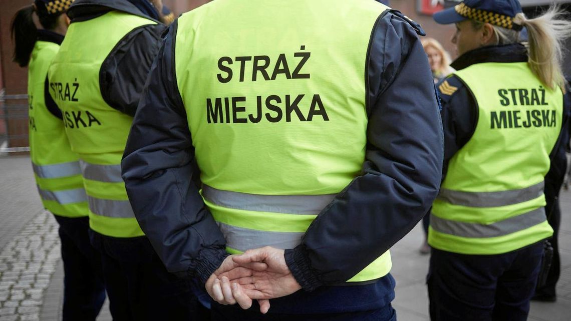 Czasami, kiedy wprowadzamy się do nowego domu, zapominamy o powieszeniu tabliczki z numerem porządkowym.