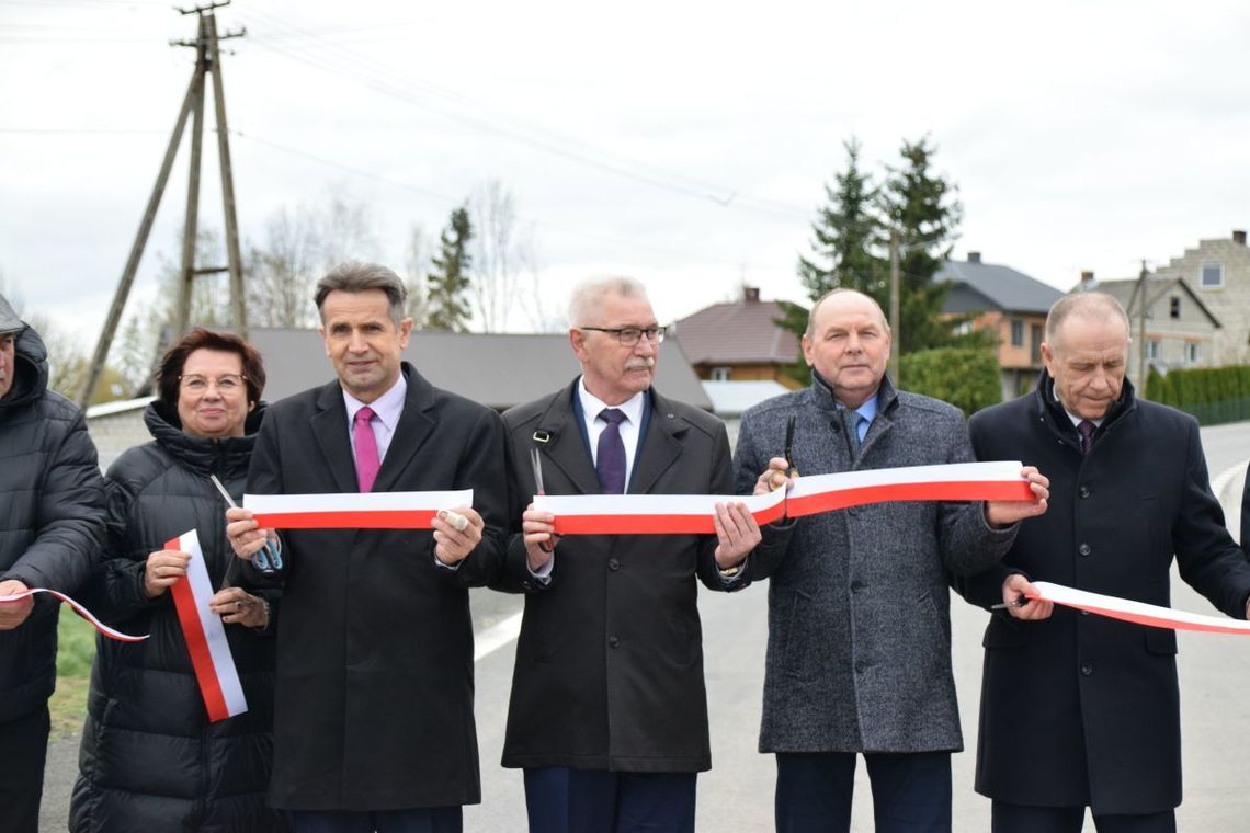 Otwarcie przebudowanej drogi powiatowej Świdniki-Żuków-Żuków Łagodziński-Rozdoły