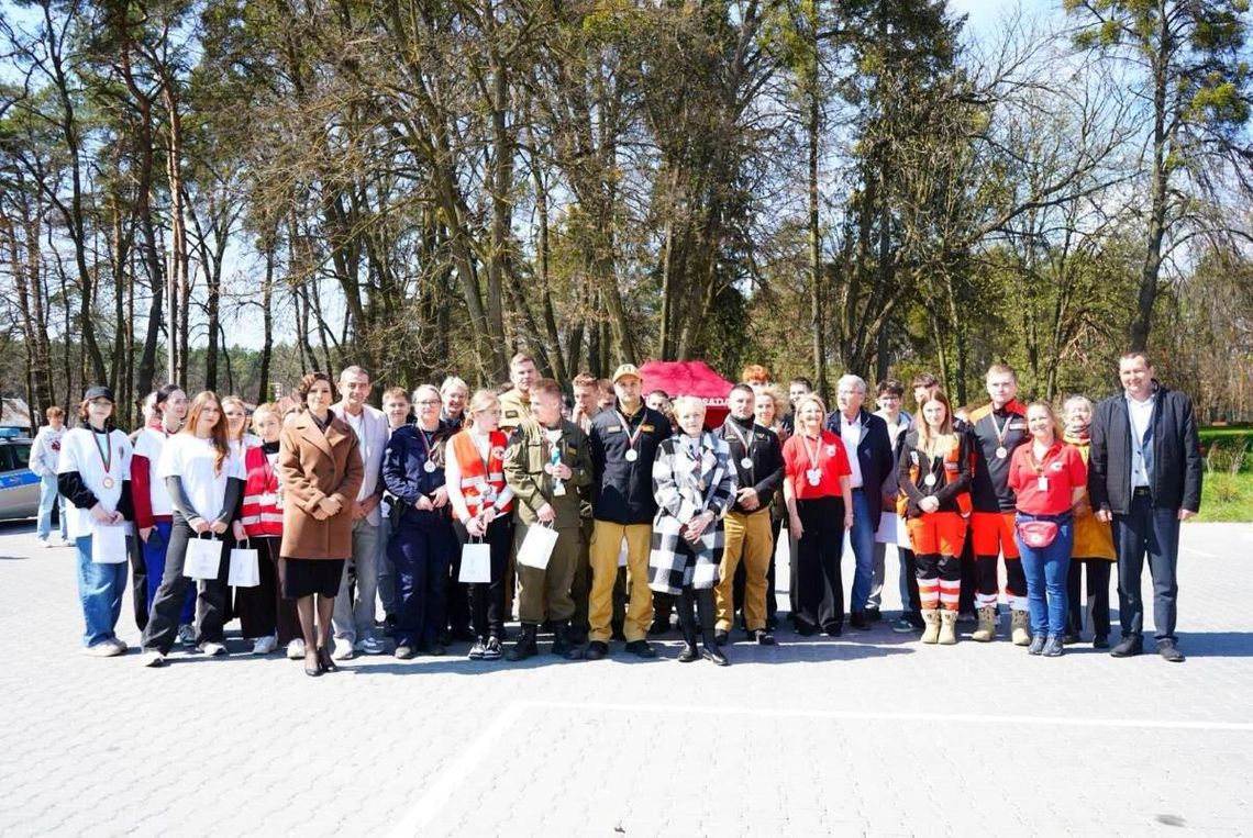 17 kwietnia w Tomaszowie Lubelskim odbyły się Rejonowe Mistrzostwa Pierwszej Pomocy dla szkół średnich z powiatu tomaszowskiego. Ich organizatorem był Polski Czerwony Krzyż.