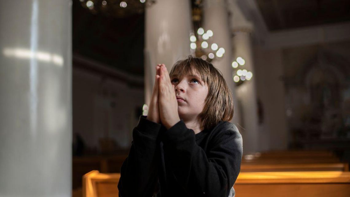 Kościół katolicki przedstawił najnowsze dane dotyczące parafii, księży, zakonników i wiernych.