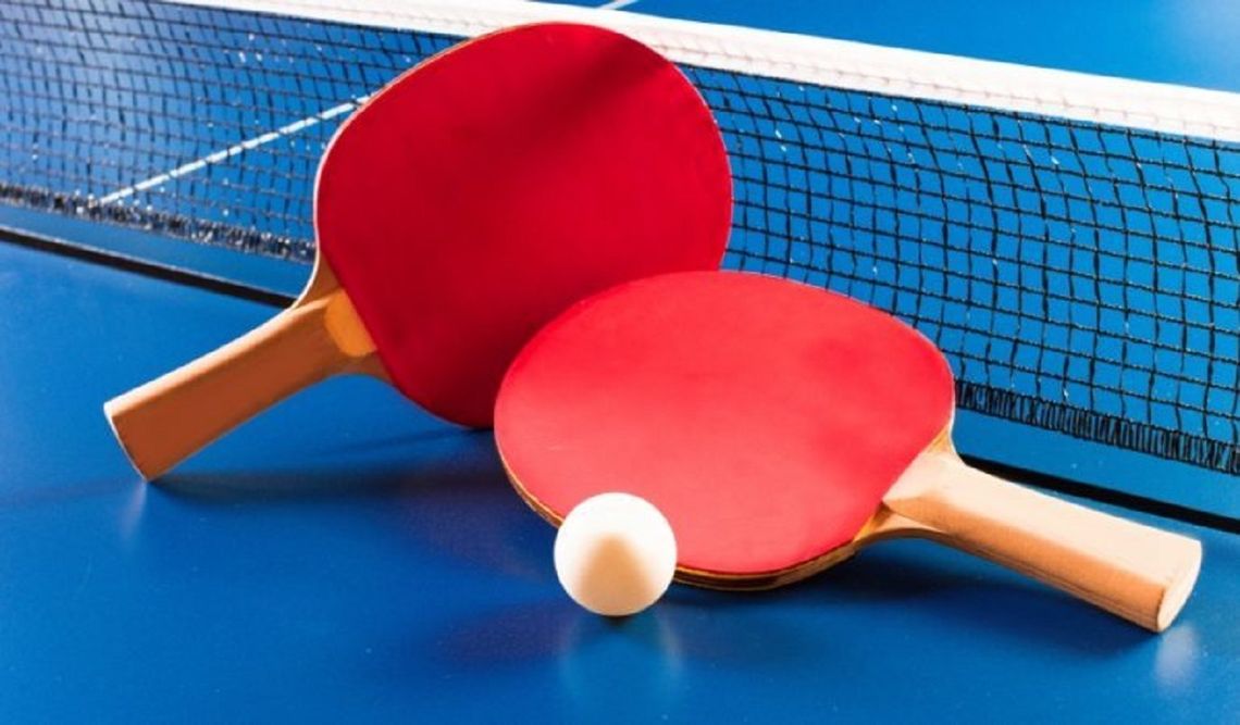 Turniej tenisa stołowego został zorganizowany w sali gimnastycznej Zespołu Szkół w Sitnie.