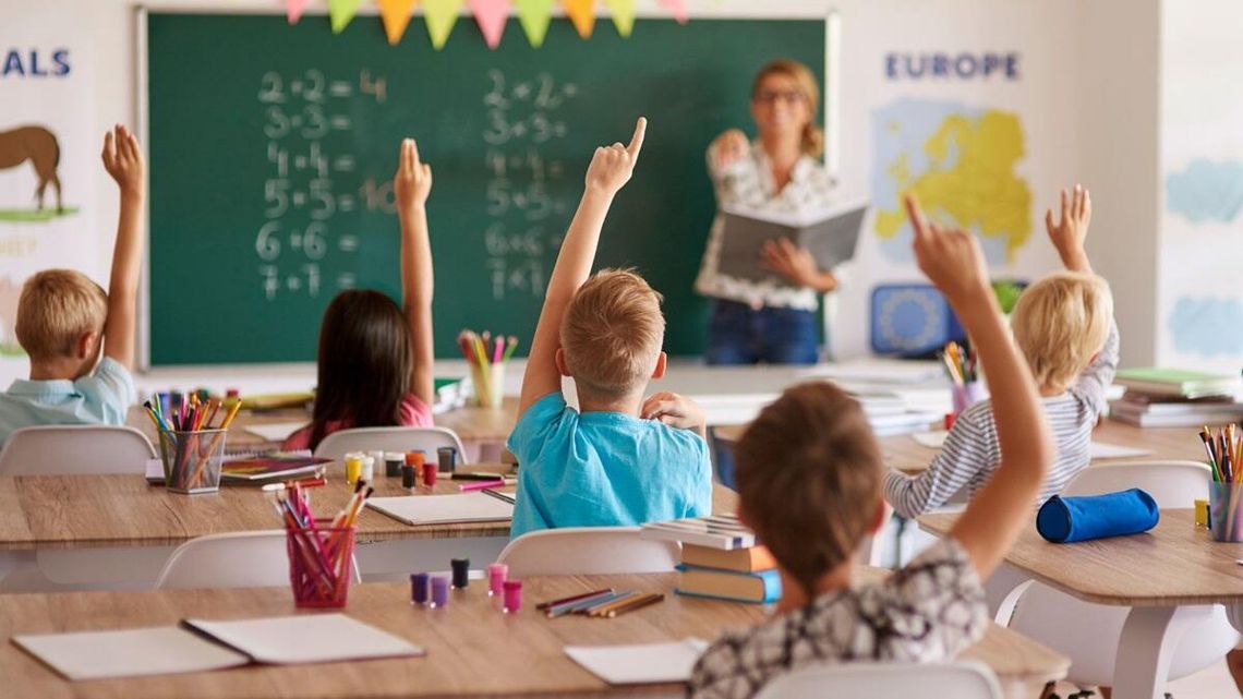 Nauczyciele rezygnują z oceniania uczniów tak, jak na to zasługują. Zwłaszcza ze stawiania jedynek.