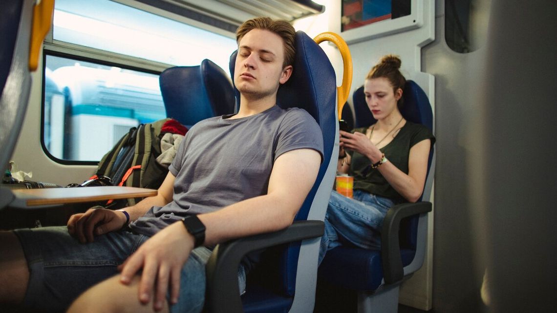 Nie sentymenty i marzenia, a rachunki. Mieszkamy tam, gdzie musimy Lubimy swoje miejsce do życia, ale nie zawsze możemy w nim zostać. Zmieniamy je, bo nie stać nas na to, żeby mieszkać tam, gdzie lubimy i chcielibyśmy.
