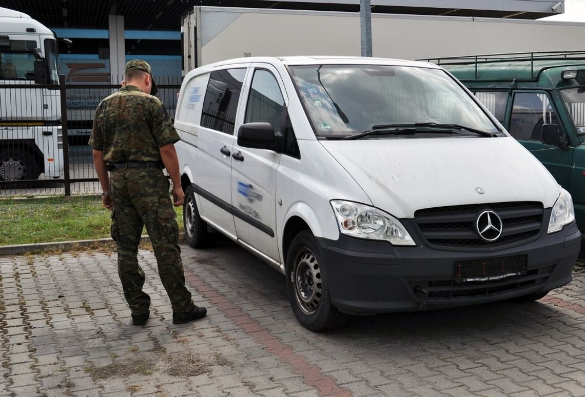 NOSG: Mercedes skradziony w Andorze zatrzymany na polskiej granicy