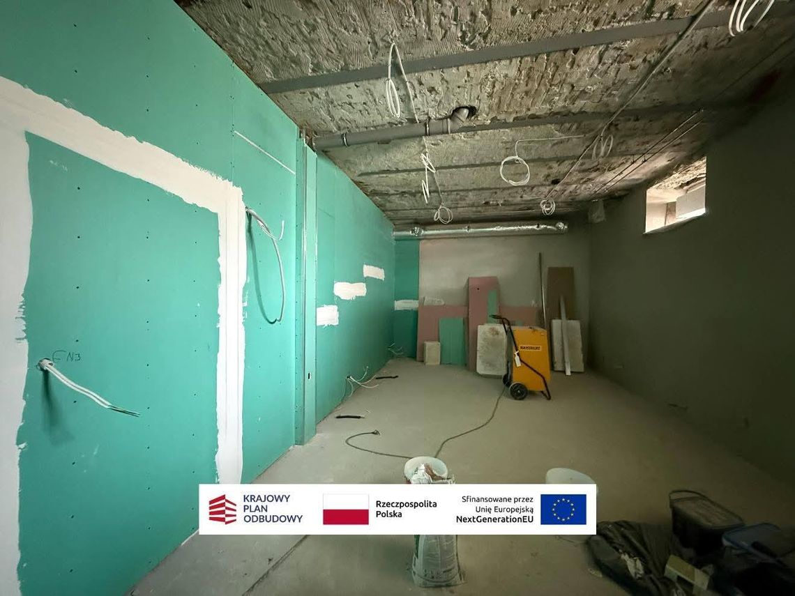 Nowy Zakład Opiekuńczo-Leczniczy dla pacjentów wentylowanych mechanicznie w Szpitalu Miejskim przy ul. Peowiaków w Zamościu wchodzi właśnie w etap prac wykończeniowych.