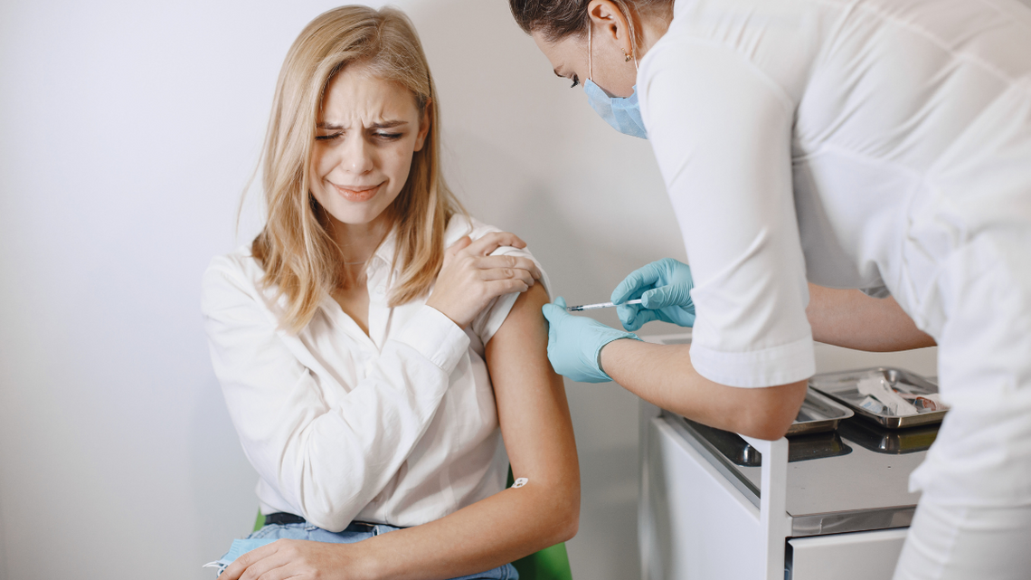 Od dziś w aptekach więcej szczepień. Zabieg jest darmowy Od dziś (poniedziałek 25 sierpnia) jest więcej darmowych szczepień w aptekach.