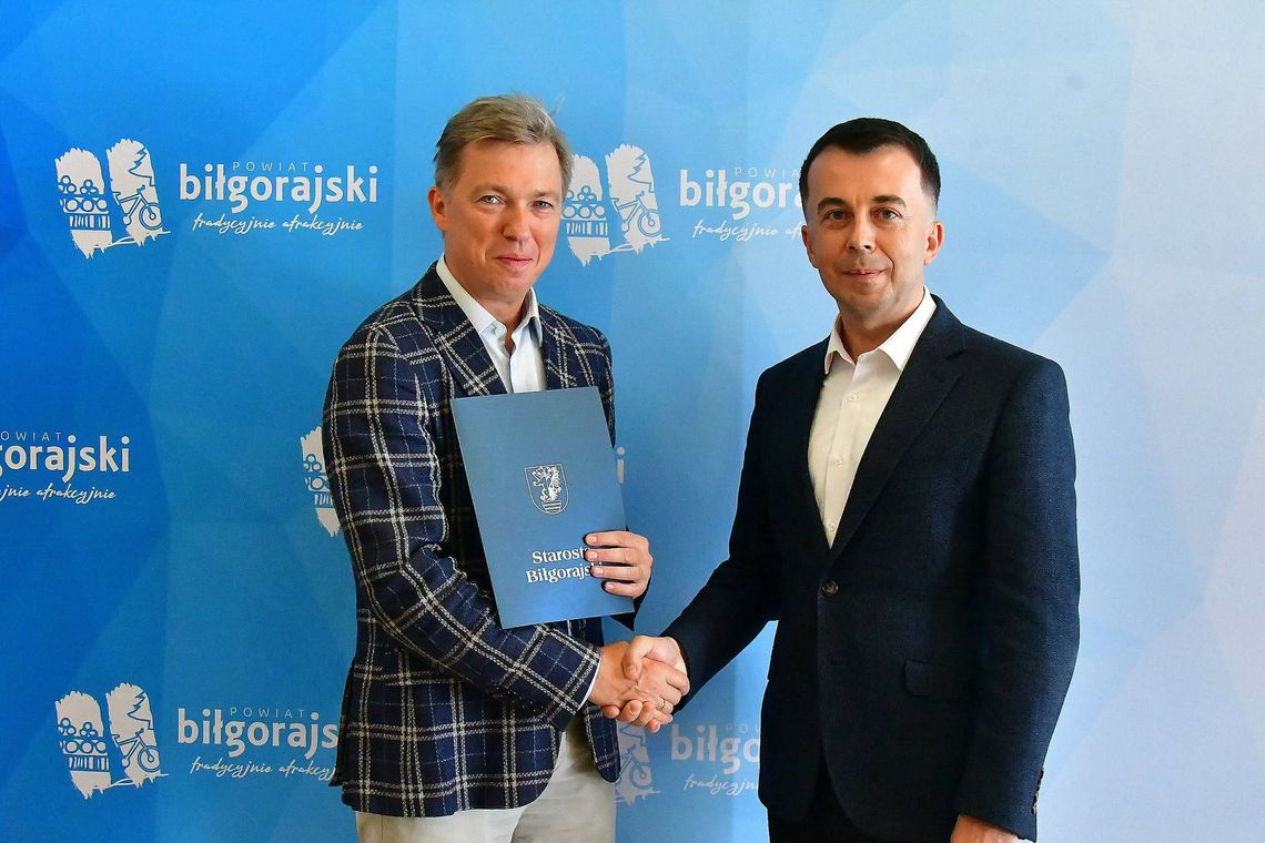 Od ucznia do dyrektora. Dr Adam Balicki dalej poprowadzi „Kolegial” w Biłgoraju Dr Adam Balicki to wybitny specjalista w dziedzinie oświaty i zarządzania.