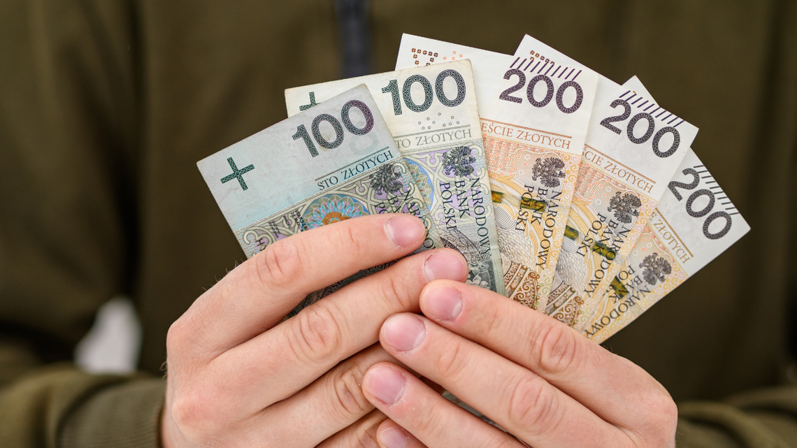 Okradł sąd na miliony złotych. Wpadł na gorącym uczynku Do sądu trafił akt oskarżenia przeciwko byłemu pracownikowi sekretariatu jednego z wydziałów sądu.