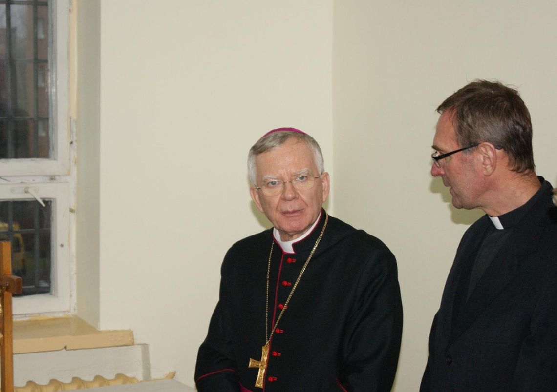 Opłacalność małżeństw. Arcybiskup Marek Jędraszewski o „pladze związków nieformalnych”