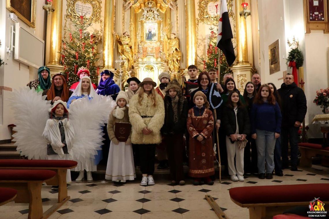 Już po raz dziesiąty ulicami Krasnobrodu przeszedł Orszak Trzech Króli.