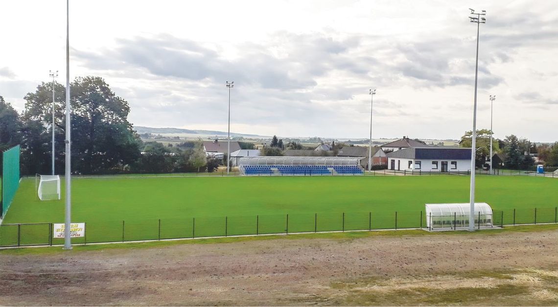 Budowa stadionu w Łabuniach jest jedną z największych gminnych inwestycji ostatnich lat.