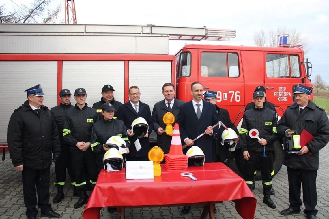 Pięć jednostek OSP z gminy Tyszowce dostało sprzęt do ratowania życia
