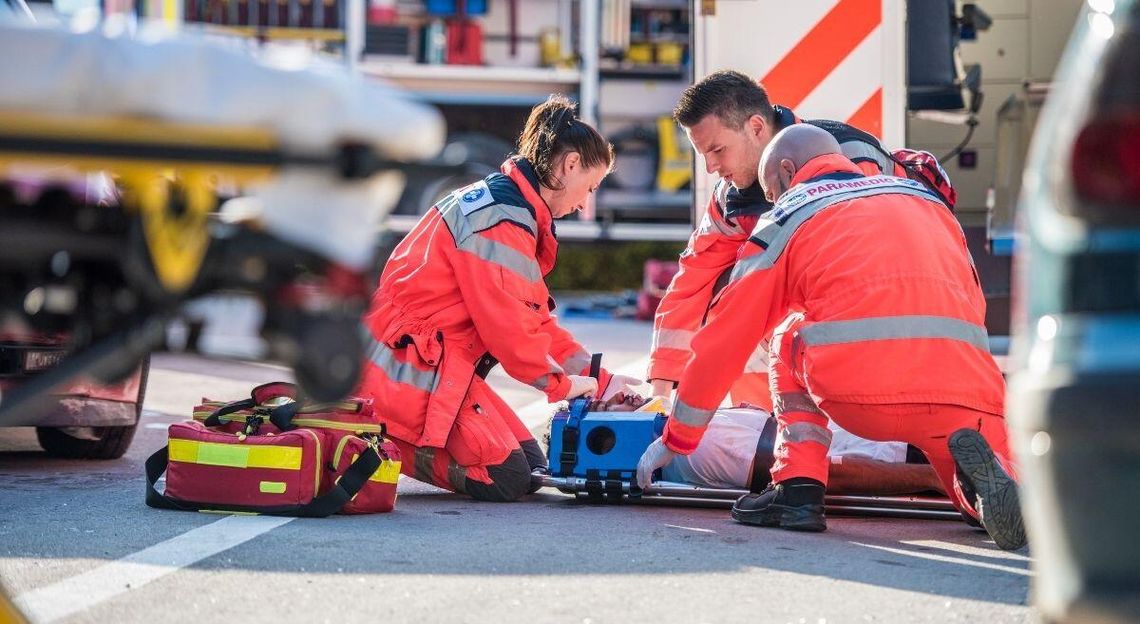 Pięć lat więzienia za atak na ratownika medycznego Posłowie jednogłośnie popierają zaostrzenie kar za ataki na ratowników medycznych czy strażaków.
