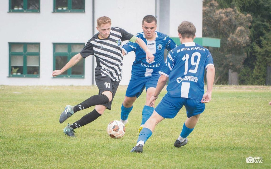Piłkarska klasa A. Orkan Bełżec: Na napinamy się na awans. Cieszymy się z dobrej gry Na zakończenie rundy jesiennej w zamojskiej grupie klasy A Orkan Bełżec wygrał na własnym boisku z Sokołem Zwierzyniec