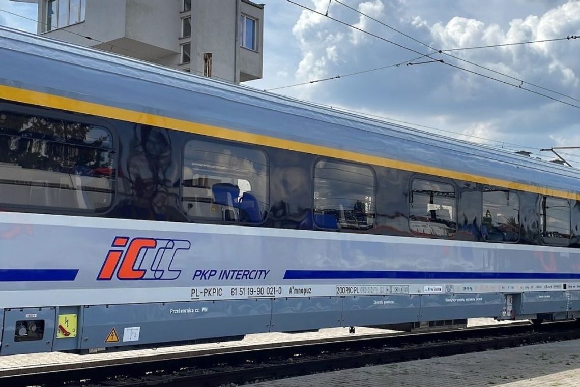 Po uszkodzeniu infrastruktury na trasie kolejowej Lublin – Warszawa PKP Intercity nie przyjmuje już przesyłek konduktorskich.