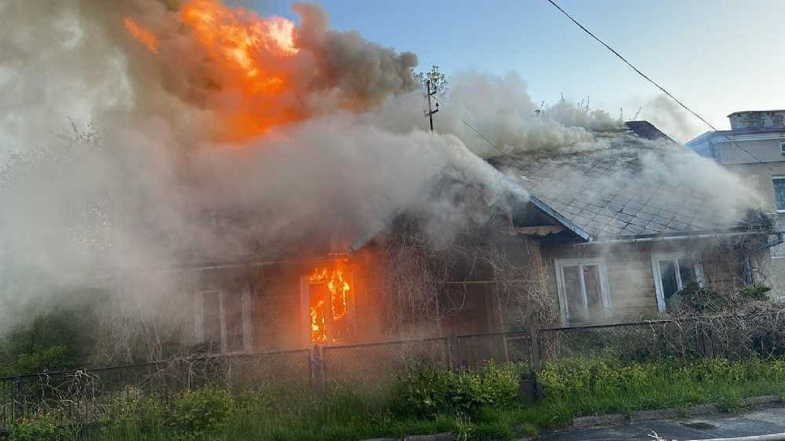 Przyczyną pożaru domu przy ul. Górnej w Hrubieszowie prawdopodobnie było podpalenie.