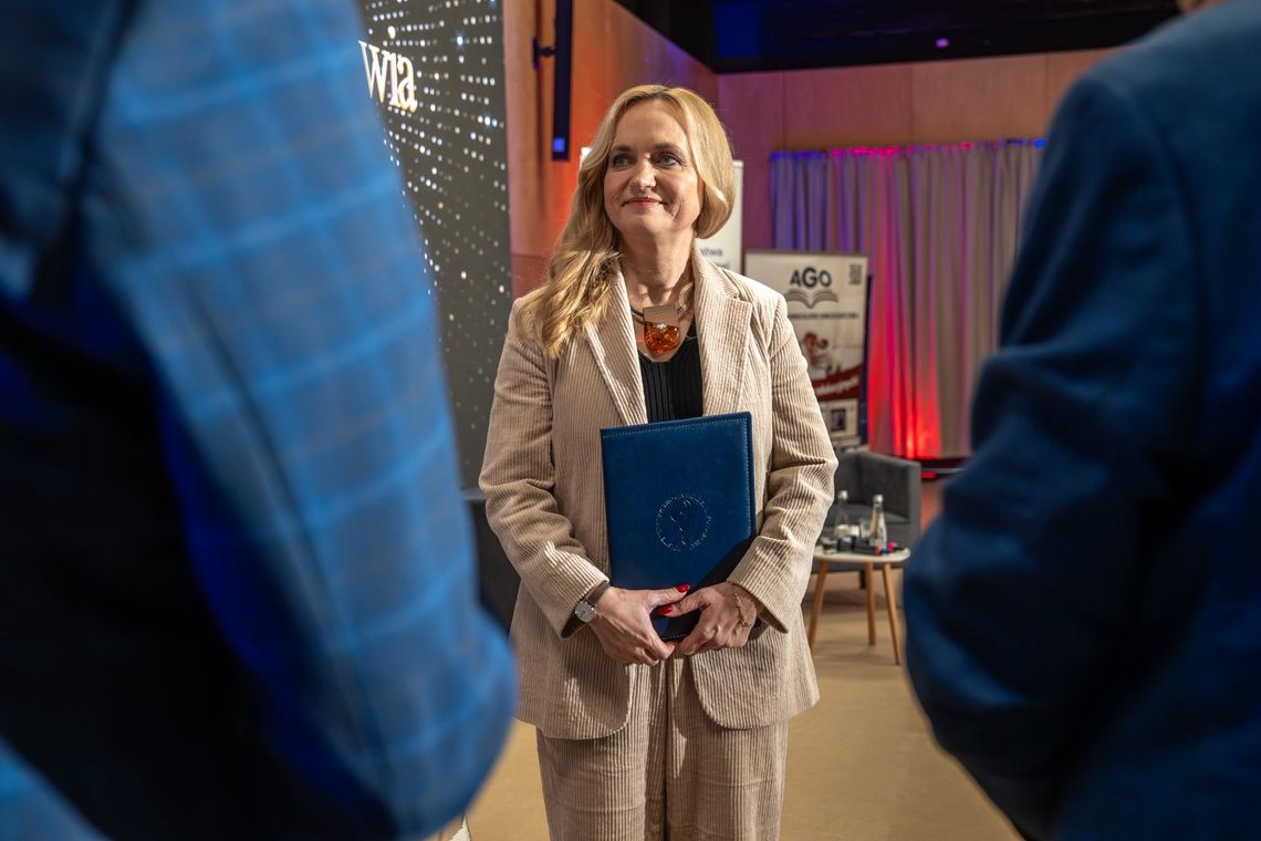 Jolanta Sobierańska-Grenda objęła urząd w lipcu 2025 r., zastępując Izabelę Leszczynę. Z wykształcenia jest radczynią prawną i menedżerką w obszarze ochrony zdrowia.