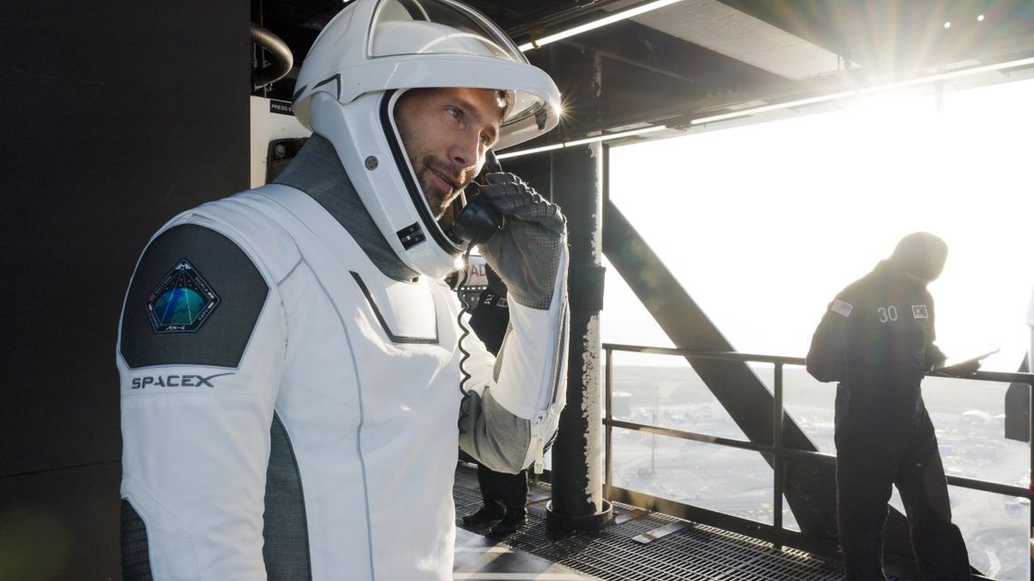 Poleciał! Sławosz Uznański-Wiśniewski w końcu ruszył w kosmos Sławosz Uznański-Wiśniewski w końcu ruszył w kosmos