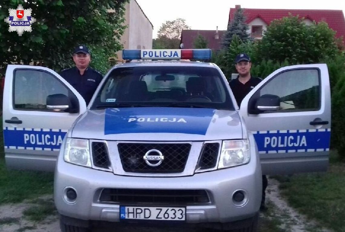 Policjanci z Krasnobrodu uratowali maleńkie dziecko 