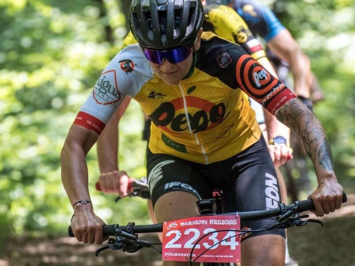 Policjantka z Zamościa znów na podium. Monika Mazur najlepsza w półmaratonie MTB w Janowie