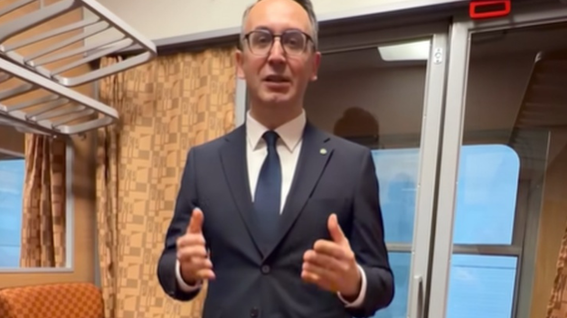 Wagon retro będzie kursował po całej Polsce.