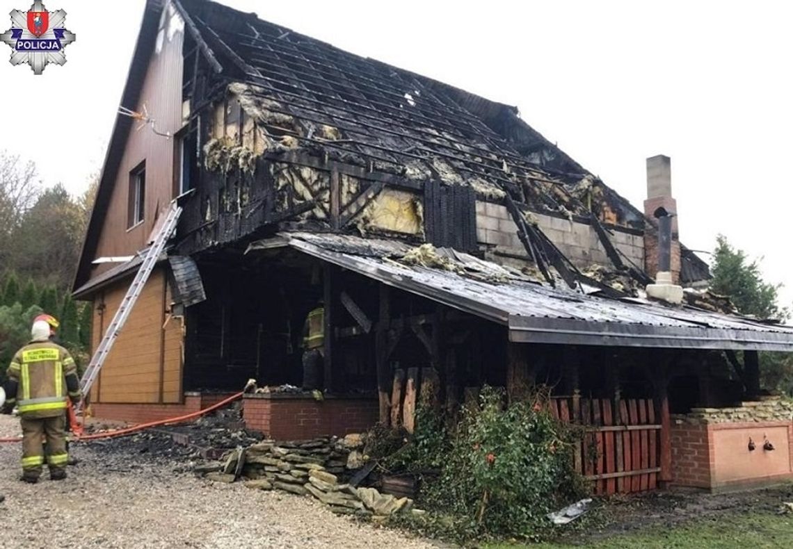 Pożar domu w gminie Adamów. Mieszkała w nim 3-osobowa rodzina