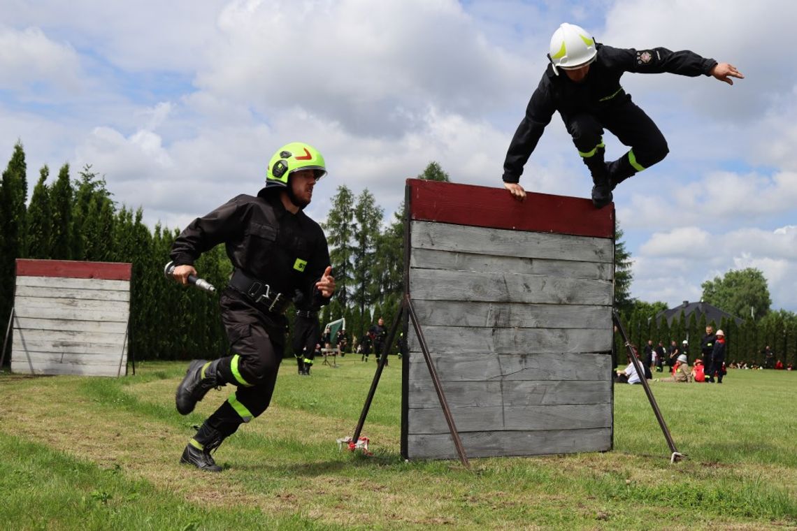 Pożarnicze emocje w gminie Hrubieszów! Ubrodowice i Stefankowice triumfują na zawodach OSP [ZDJĘCIA]