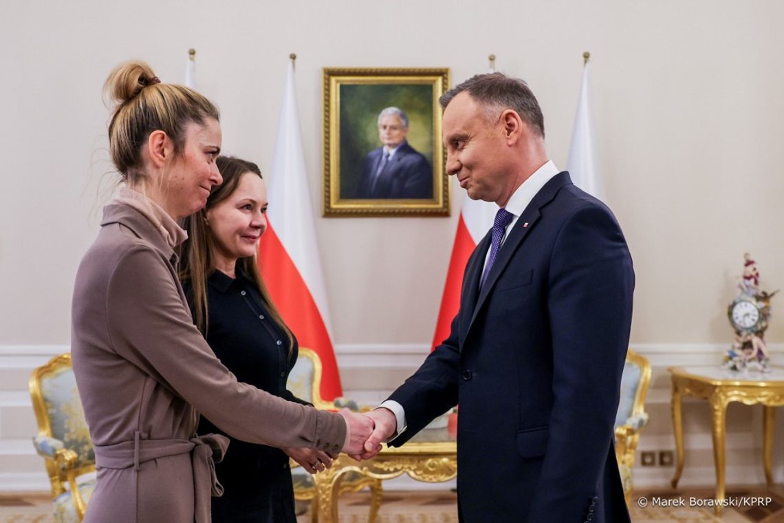 Barbara Kamińska i Romualda Wąsik na spotkaniu z Andrzejem Dudą