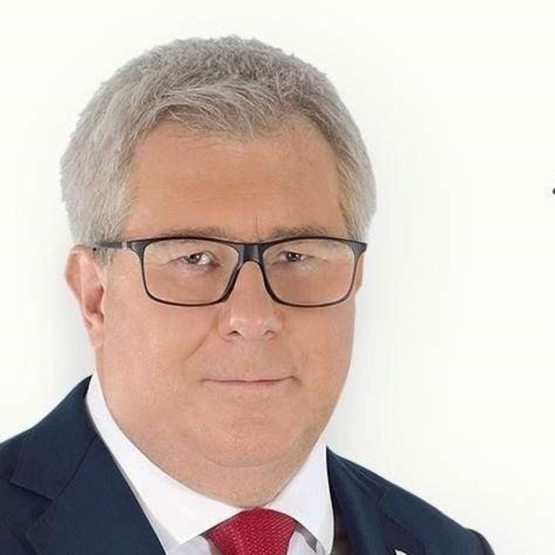 Ryszard Czarnecki nie przyznał się do winy, ale złożył krótkie wyjaśnienia.