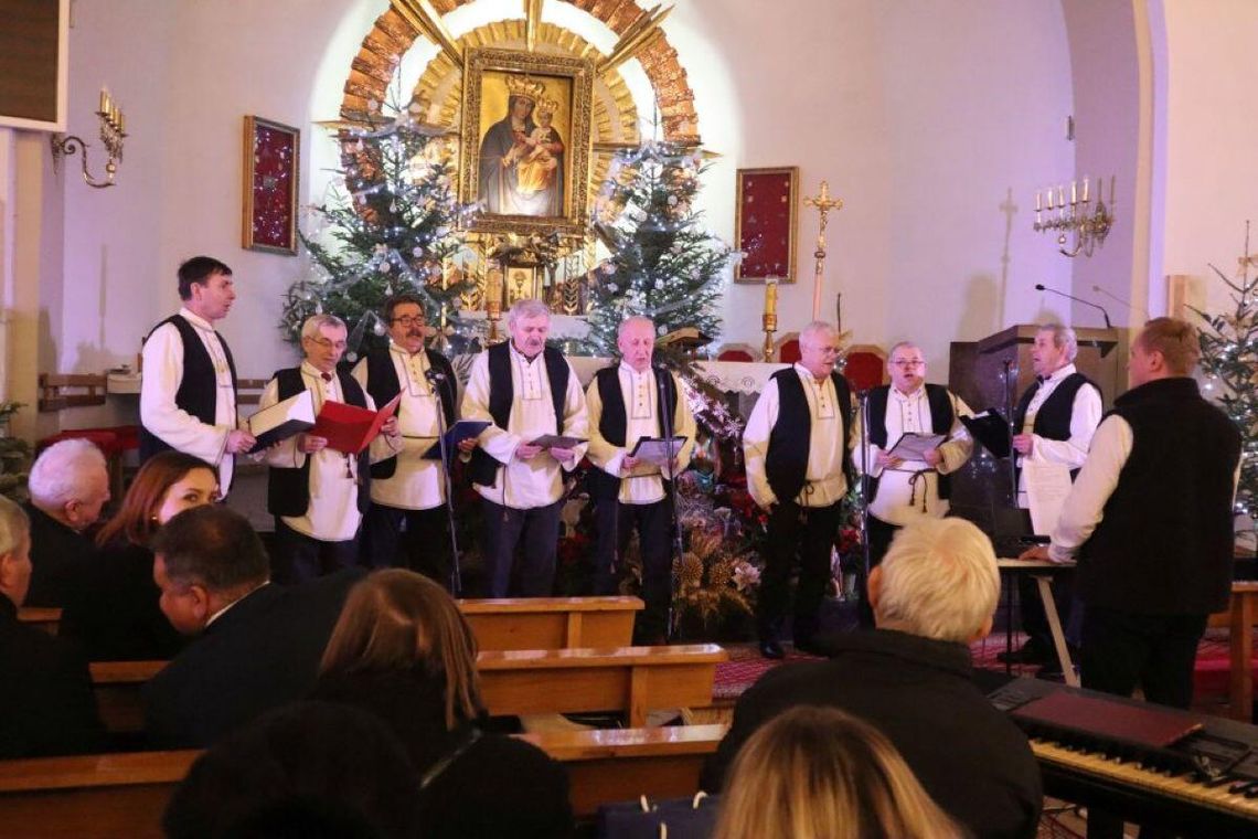Przegląd Kolęd i Pastorałek w Lubyczy Królewskiej. Seniorzy zapraszają do wspólnego kolędowania.
