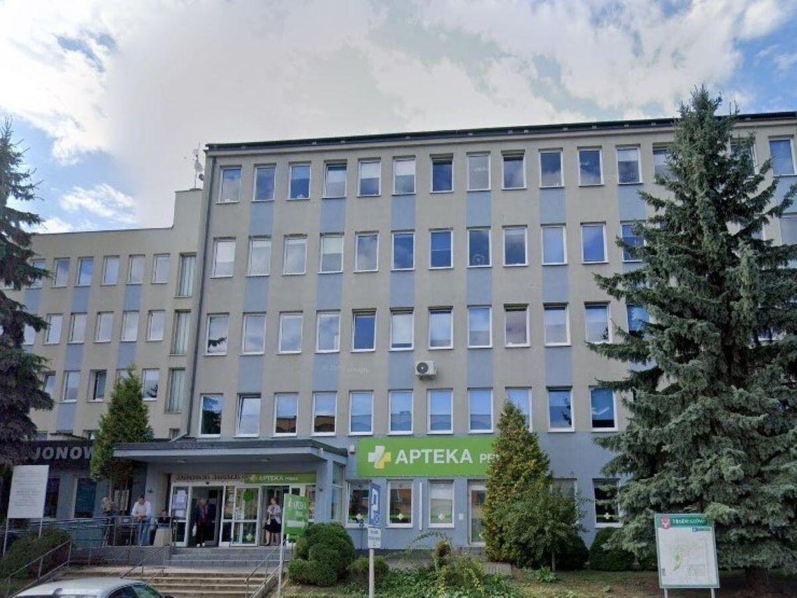 Wprowadzając zmianę w SPZOZ, od 1 września 2026 r. POZ w Hrubieszowie, Teratynie i Mirczu zostanie przekazany prywatnemu podmiotowi wyłonionemu w konkursie.