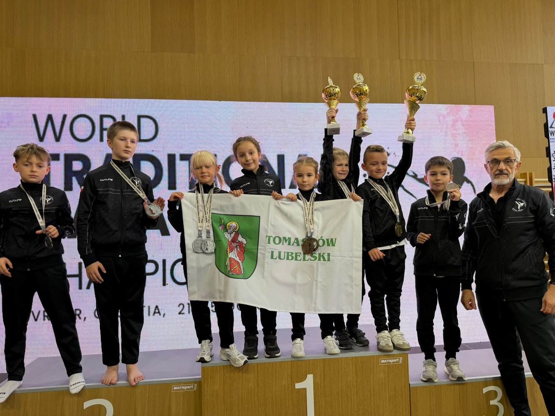 Puchar Świata w Chorwacji. 10 medali dla karateków z Tomaszowa Lubelskiego Zawodnicy Tomaszowskiej Akademii Sztuk Walki zdobyli 10 medali podczas Pucharu Świata Dzieci w Karate Tradycyjnym 2026 w Chorwacji.
