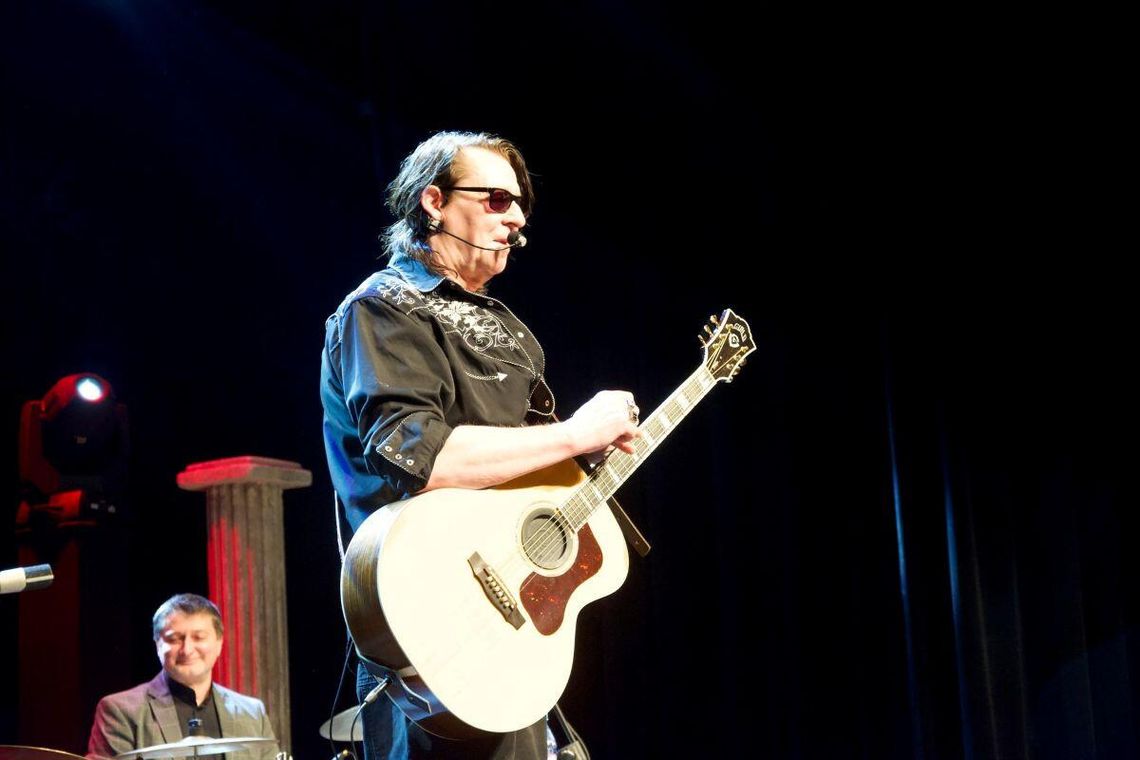 Maleńczuk na scenie w ZDK Zamość.